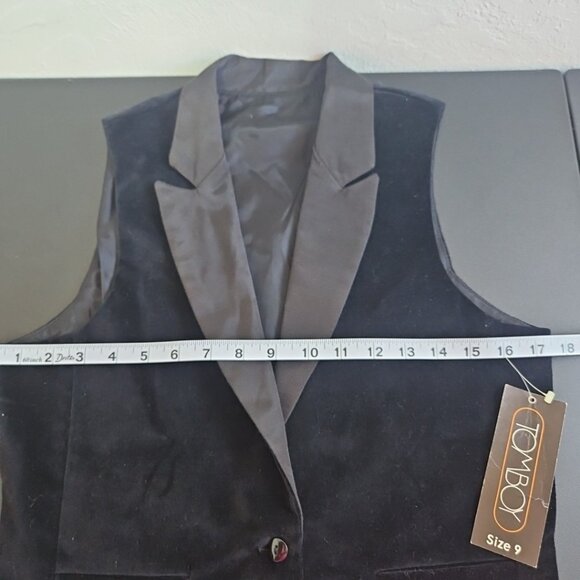 NOS Vintage Black Velvet Suiting Vest size 9 Satin Collar Goth Grunge Party - Picture 10 of 13